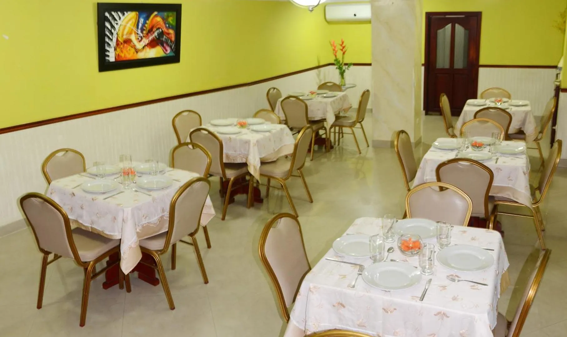 ***  Hotel Intersuites Barranquilla  Colombia