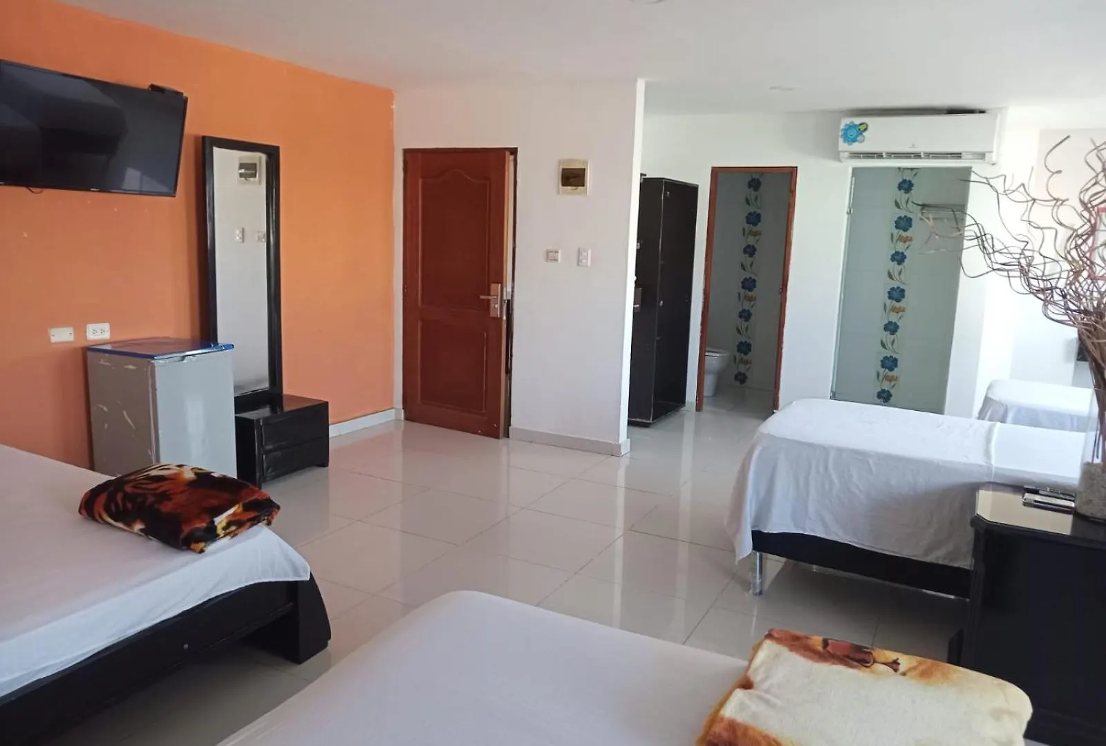 Hotel Intersuites Barranquilla