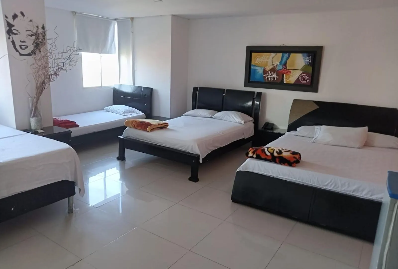 Hotel Intersuites Barranquilla  3*, Barranquilla (Atlantico) Colombia