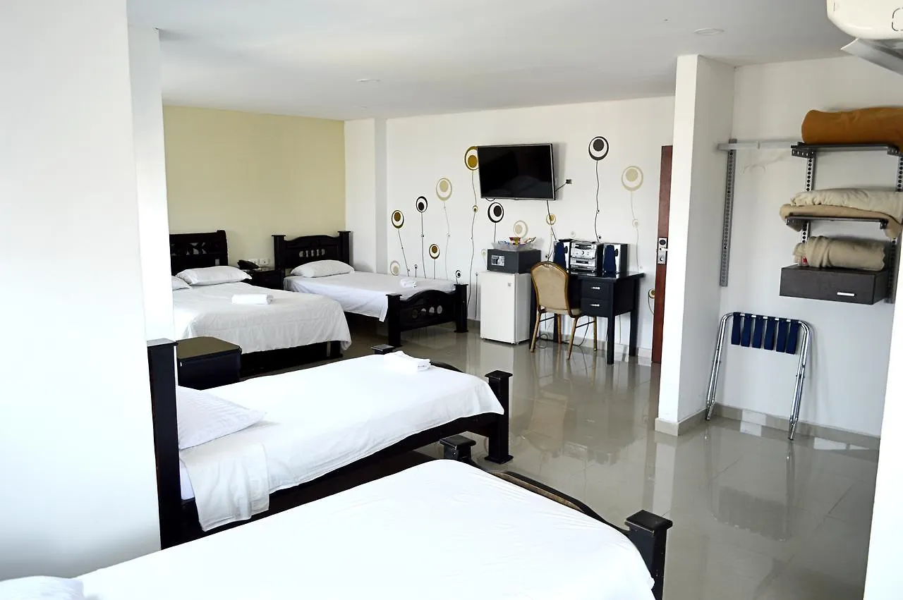 Hotel Intersuites Barranquilla  Barranquilla (Atlantico)