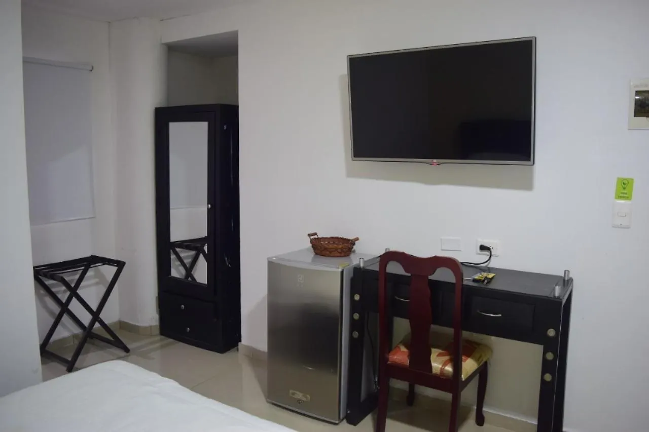 Hotel Intersuites Barranquilla