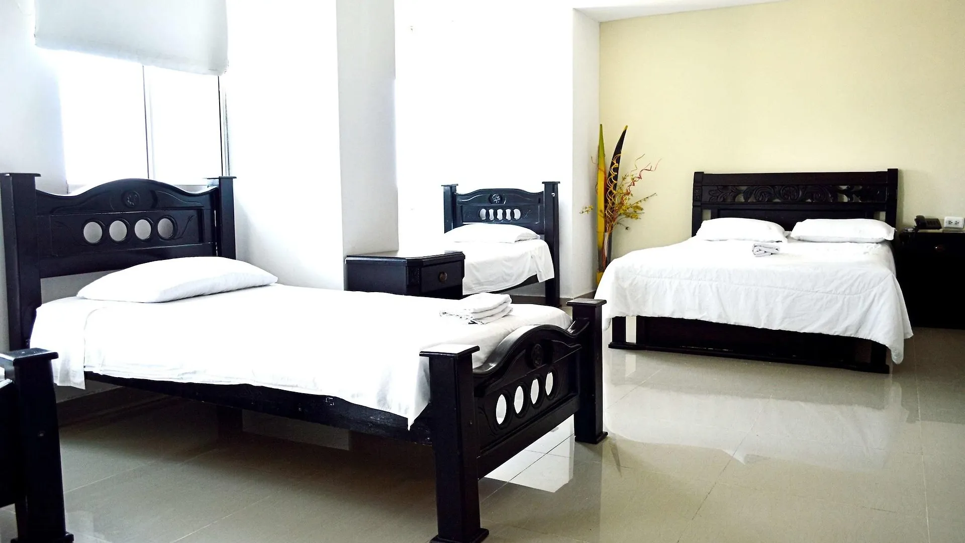 Hotel Intersuites Barranquilla  3*, Barranquilla (Atlantico)